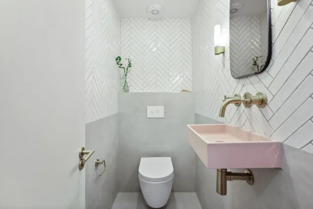 Serene Cloakroom in Richmond